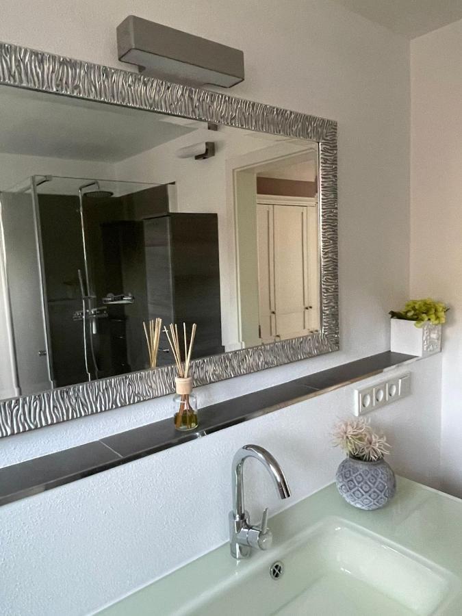 Le Cadeau Apartamento Wincheringen Exterior foto